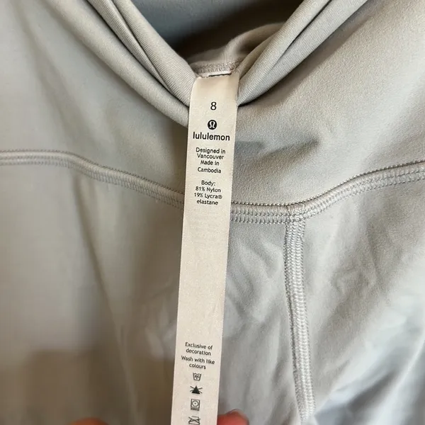 Lululemon align high rise off white pant 28 inches - Image 2