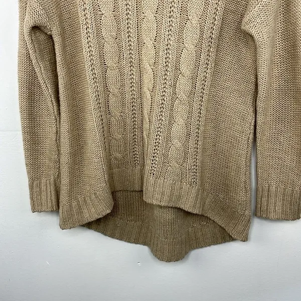 Faded Glory cable knit camel color sweater size small - Image 4