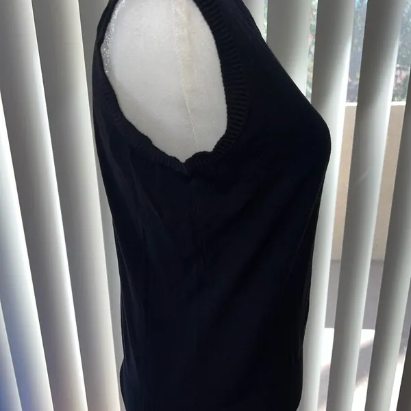 J.Crew Vintage Lightweight Slim Fit Black Sweater Vest Women’s Size M - Image 3