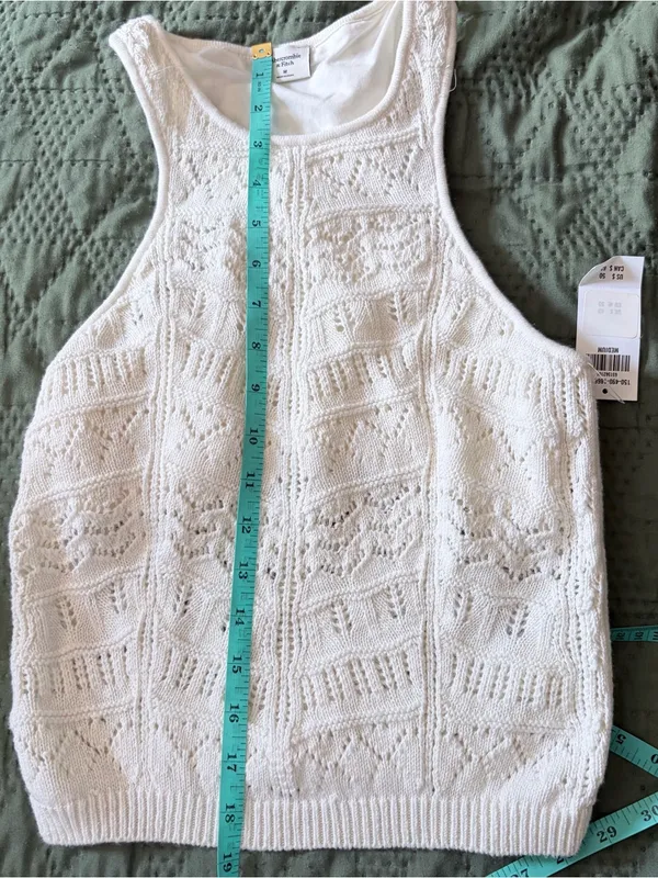 Abercrombie & Fitch White Crochet Knit High Neck Tank Top NWT Medium - Image 6