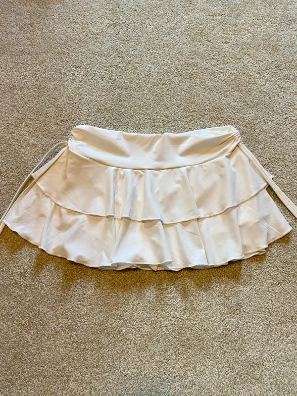 White mini skort  - Image 2