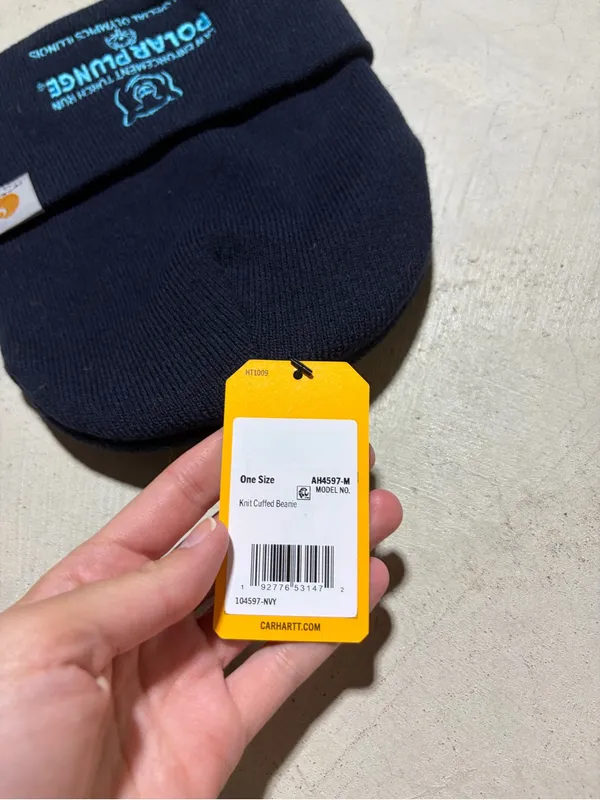 Carhartt NWT Navy Beanie with Bright Blue Polar Plunge Logo - Image 5
