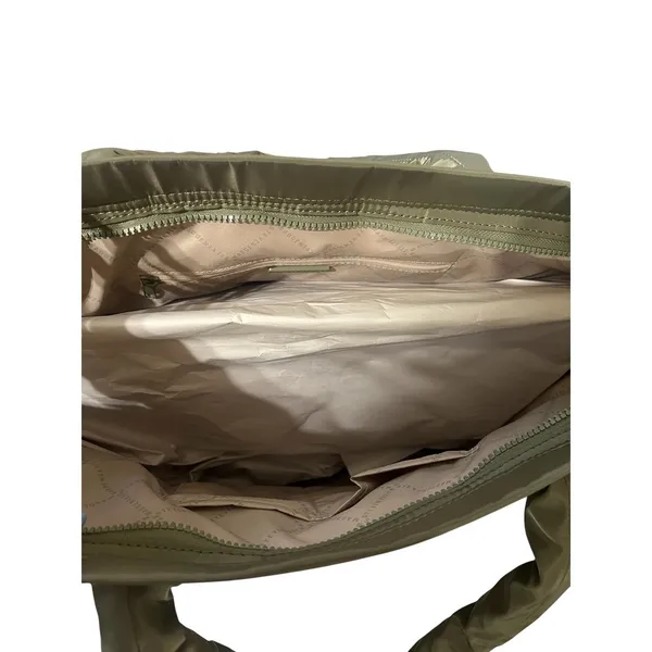 Steve Madden Olive Green Quilted Tote Bag Zip Pocket New with Tags‎ - Image 9