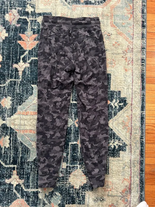 Lululemon Joggers - Image 2
