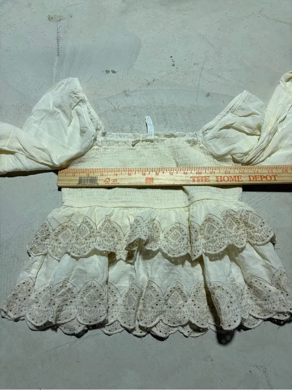 American Eagle Women’s Ivory Lace Tiered Peasant Top XS boho - Image 5