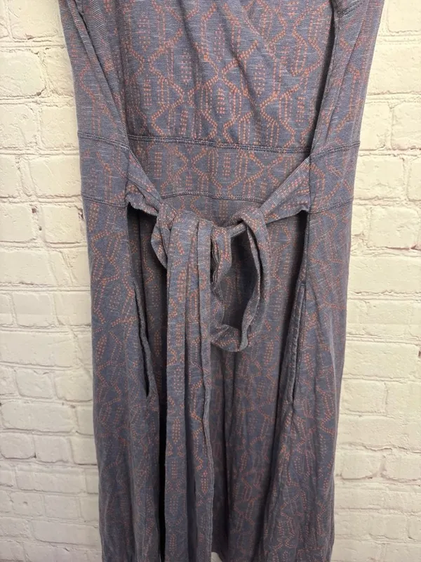 Toad & Co large gray designed dress gorpcore outdoor athleisure swing skater - Image 5