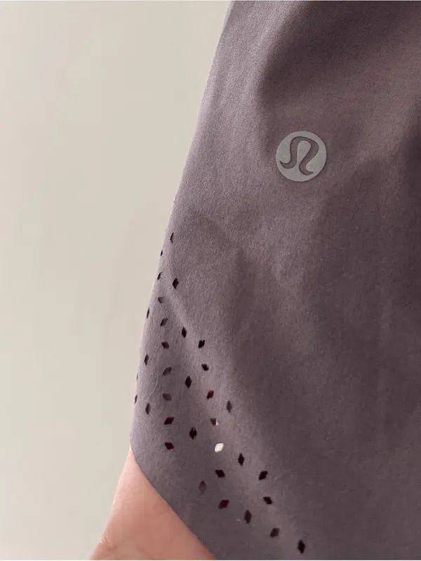 Lululemon‎ Laser Speed Train Short *4.5" Lunar Rock - Image 6