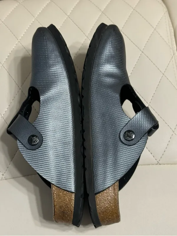 Birkenstock Papillio textured clogs in gunmetal silver size 36 or 5/5.5 women - Image 10