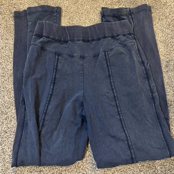 Anthropologie Saturday Sunday Flare Pants - Image 4