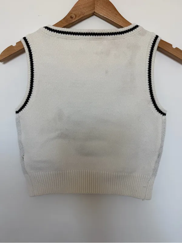 Hollister Cream Argyle V-Neck Sweater Vest with Black and Green Diamonds - Image 6