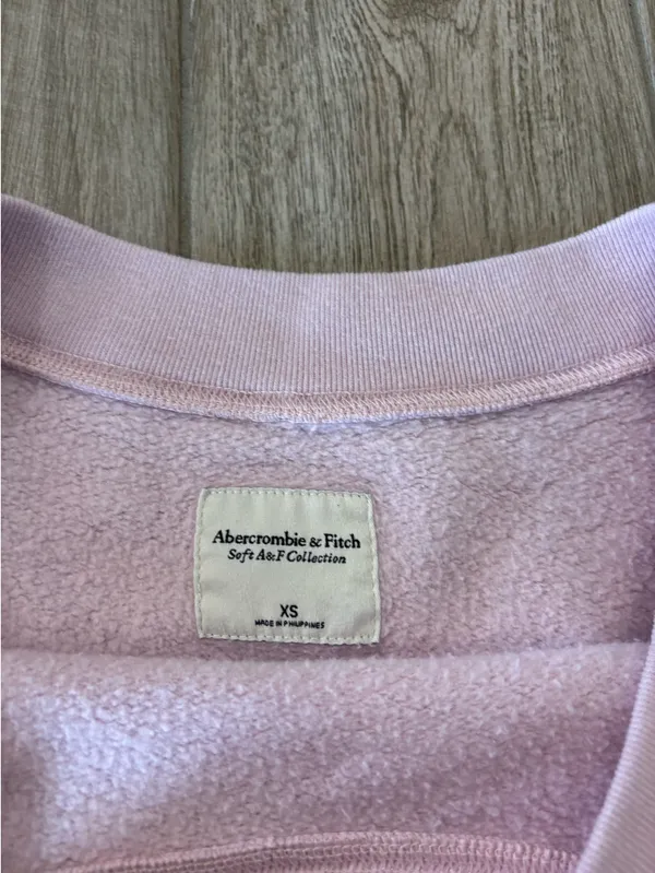 Abercrombie Crewneck Sweatshirt - Image 3