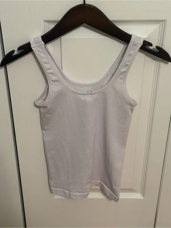 Athleta Renew Seamless Scoop Tank in White - Image 3