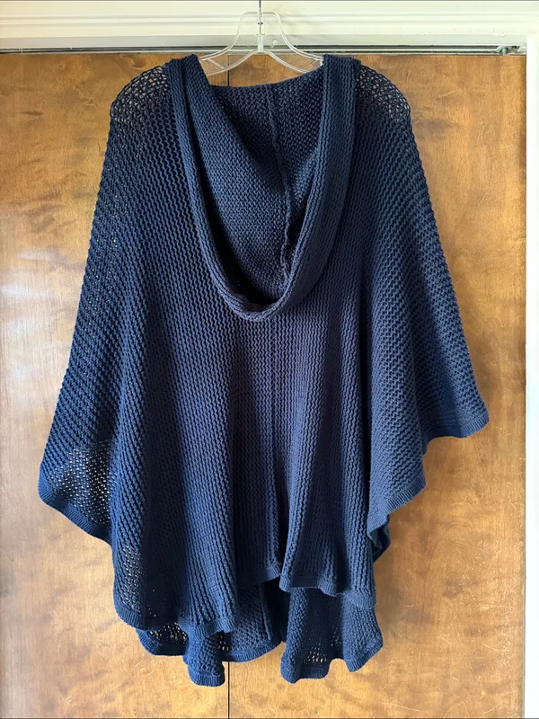 L’ogan Navy Blue Open Knit Oversized Poncho Sweater V Neck. Size One Size - Image 8
