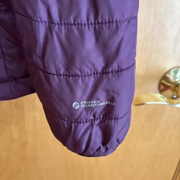 Eddie Bauer Women's First Ascent Reversible Jacket Purple‎ Coat Puffer Size XS - Image 7