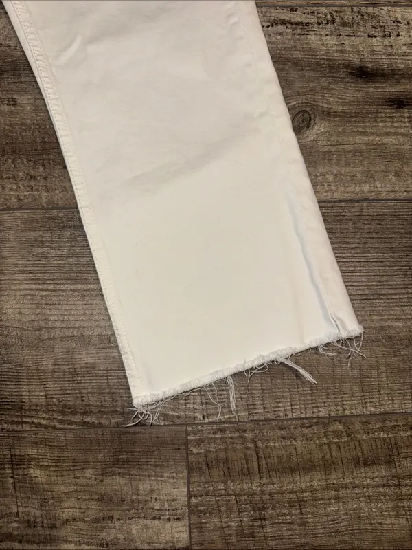 Zara White Cropped Straight-Leg Jeans - Image 2