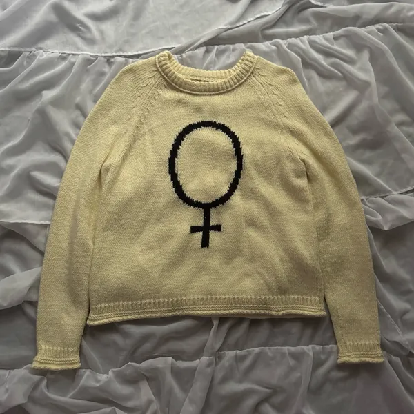 Madewell x Girls Inc. Female Symbol Keaton Pullover Sweater - Image 4