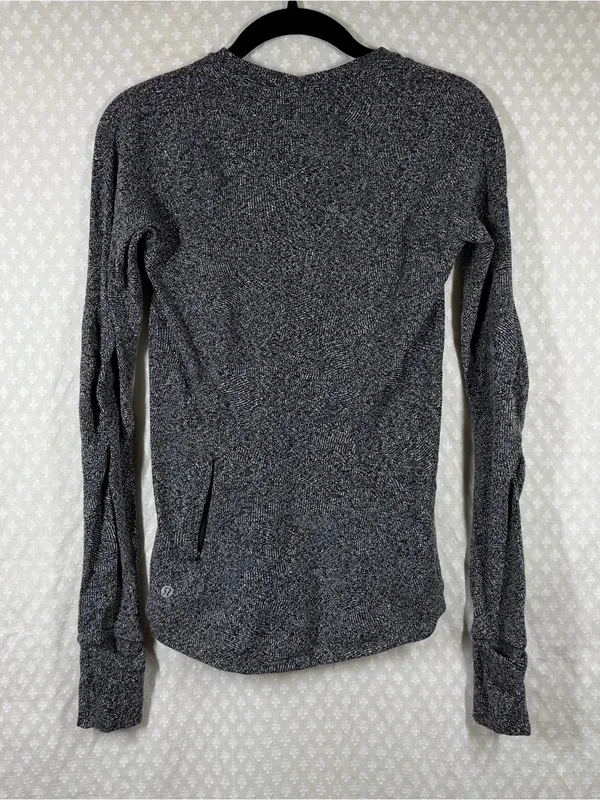Lululemon Black White Runderful Long Sleeve Top - Image 6