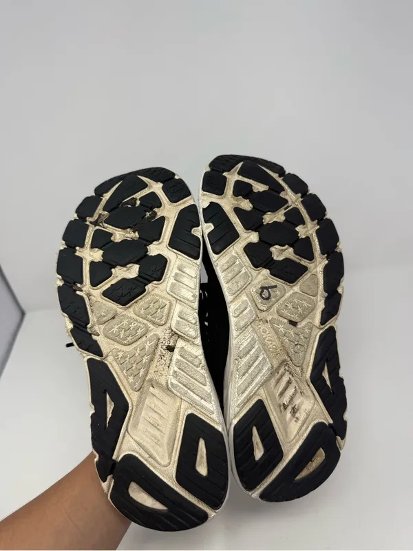 Hoka Arahi 7 Sneakers Size 8B - Image 7