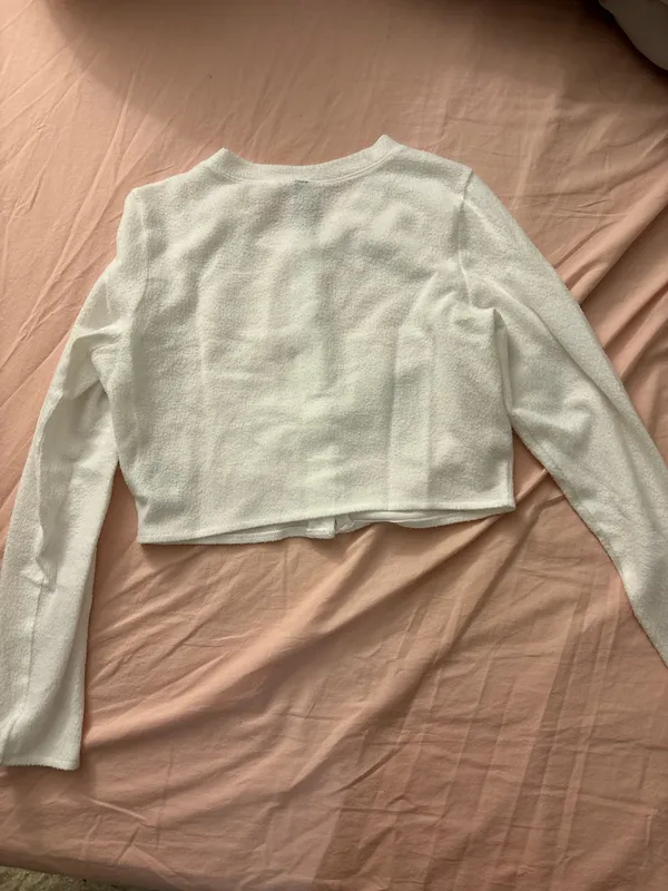 H&m cropped button up sweater knit white size small - Image 3
