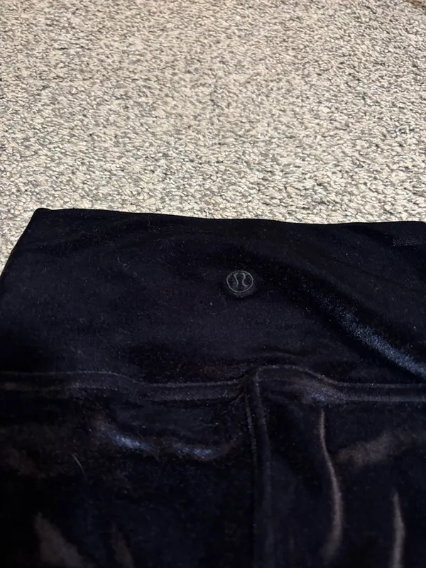 Lululemon Wunder Lounge High-Rise Tight 28" *Velvet size 0 - Image 5