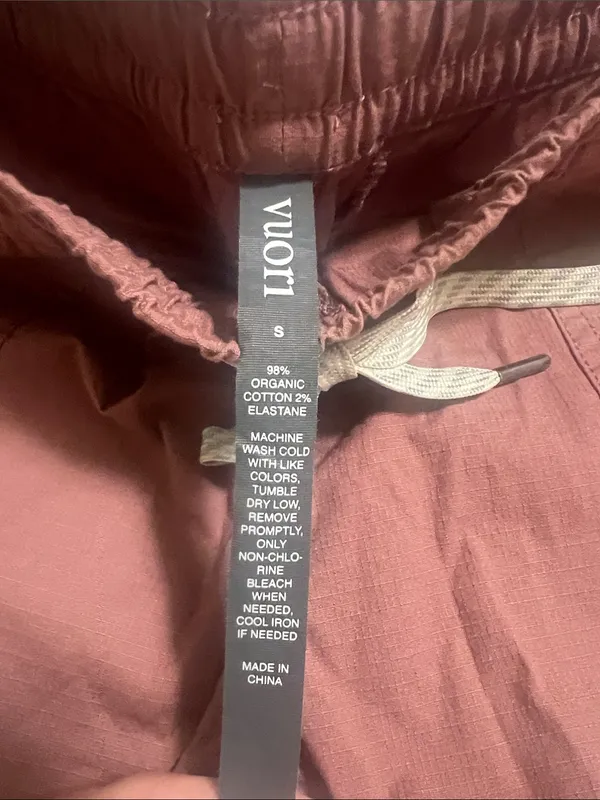 Vuori Ripstop Shorts Size Small - Image 2