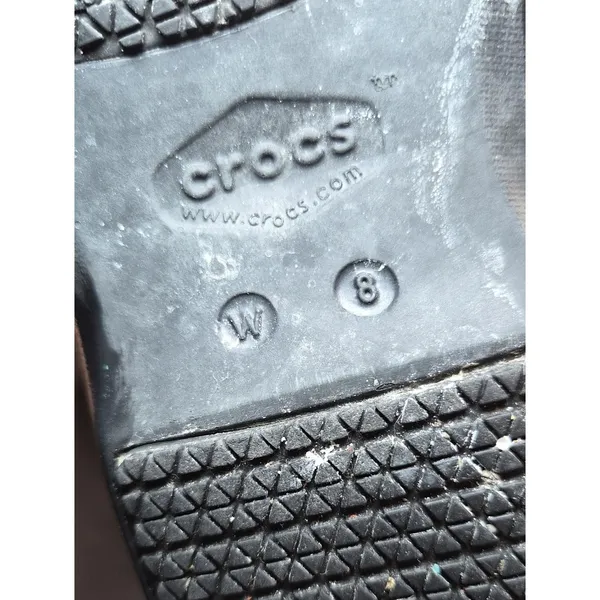 Crocs Women's Black and Grey Clogs - Image 7
