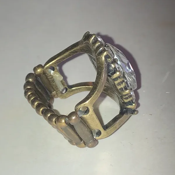 Antique Gold Tone Brass Tone Rhinestone Cluster Ring - Image 2
