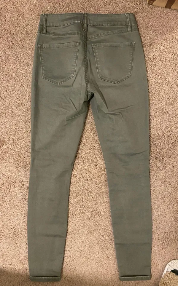 Jeans - Image 2