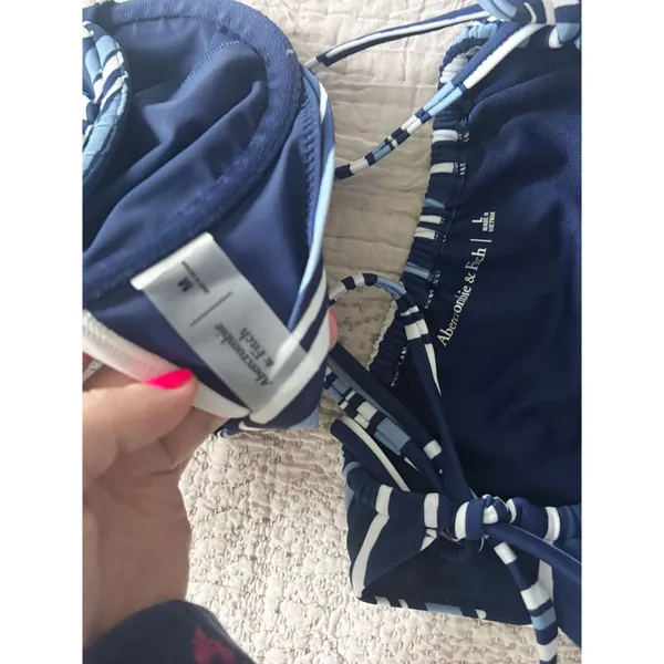Abercrombie striped bikini set - Image 3