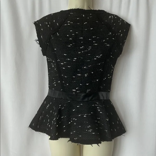 Milly Black/White Wool Tweed Fabric Sleeveless Peplum Blouse Top **Size 2** 🌺🌺 - Image 2
