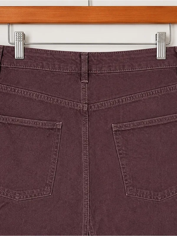 BDG Wine-Toned Maxi Denim Skirt with Front Slit - Image 7