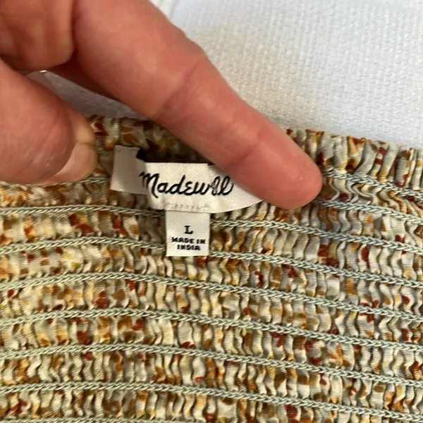 Madewell Crop top in good condition minor signs of wear. - Image 4