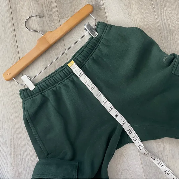 Aritzia Sweatfleece Sweatpants cargo baggy womens Green xsmall loungewear casual - Image 9