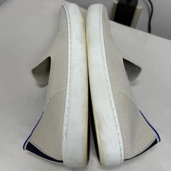 Rothy’s The Original Slip-On Sneaker Off-White/ Light Gray Sz 10 - Image 4