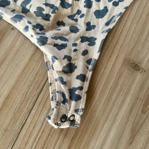 Abercrombie NWT Leopard Bodysuit - Image 3
