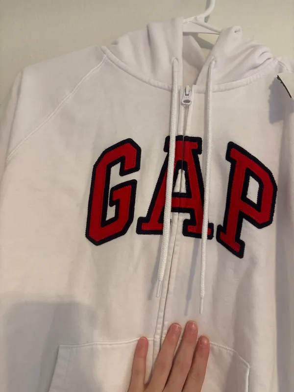 White GAP zip up jacket - Image 3