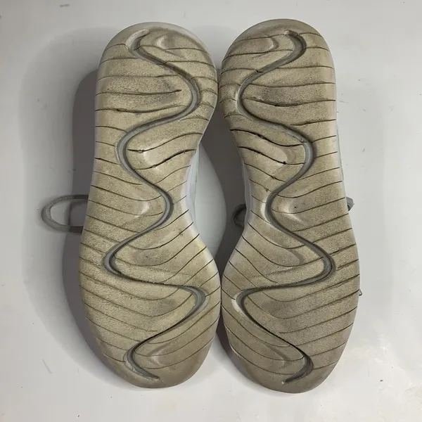 Nike Tessen Women’s Walking Casual Gray White Shoes Sneakers S-140 Size 7.5 - Image 8