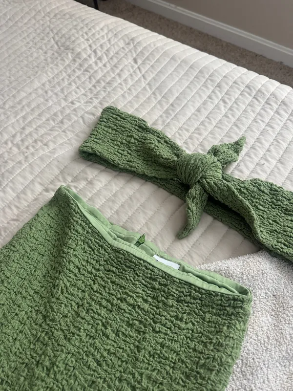 Princess Polly Matching Green Set - Image 2