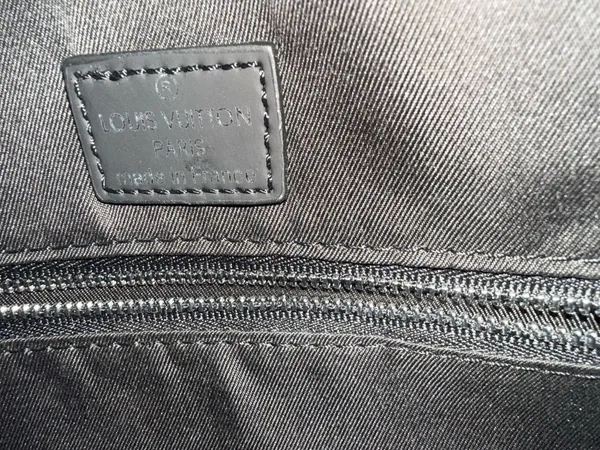 Beautiful never used purse. Black - Image 2