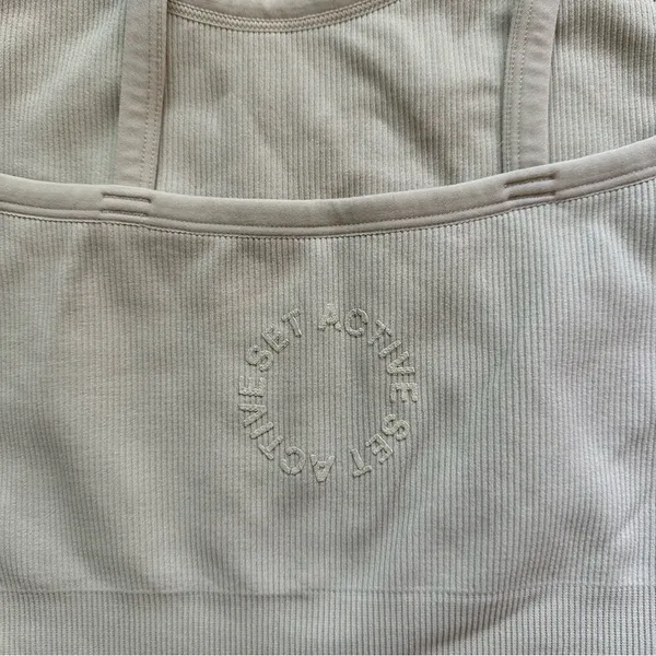 Set Active 4 piece Sculptflex Bundle in Oat Milk - Image 3