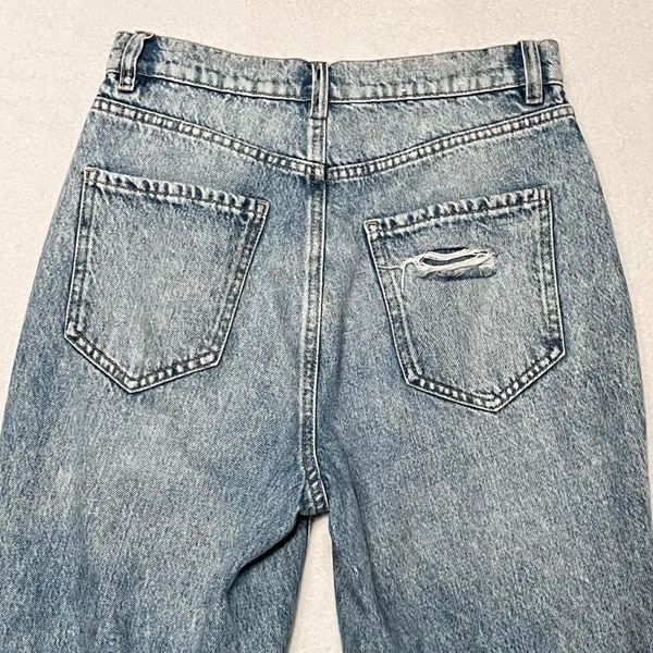garage denim vintage wash straight leg distressed jeans - Image 4
