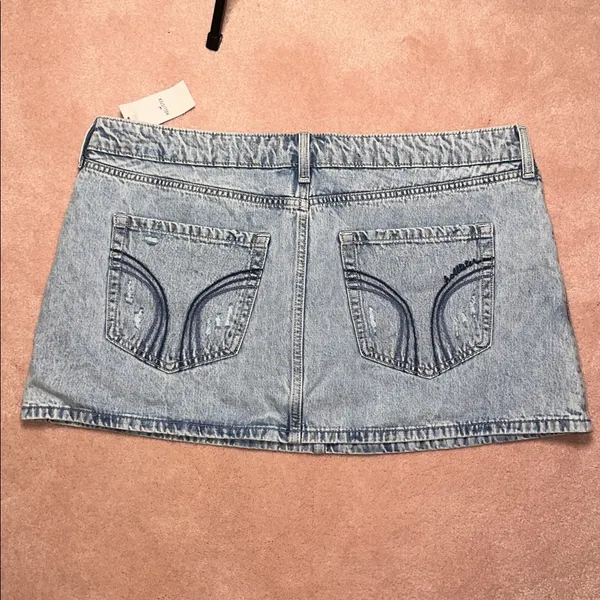 Hollister Limited Edition 25 Years Of Hollister Denim Micro Mini Skort NWT - Image 4