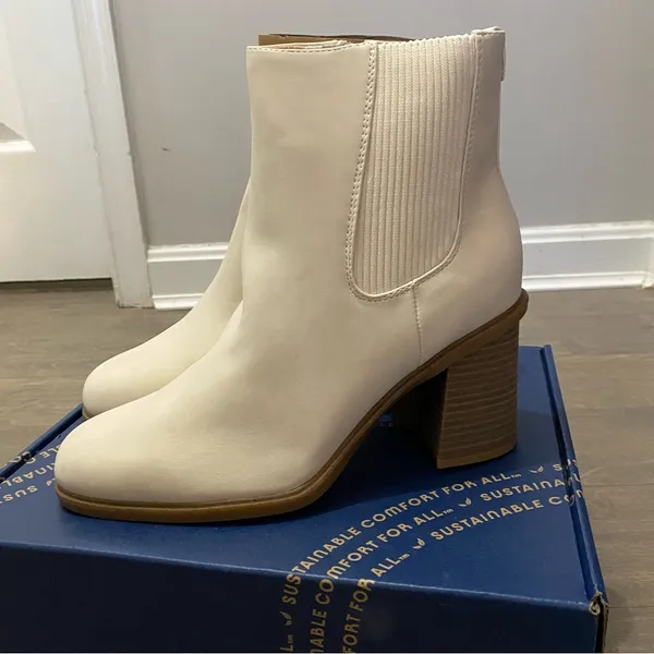 NEW Dr. Scholl's Shoes Women's Ride Away Mid Shaft Boots Calf in White Cap - Image 10