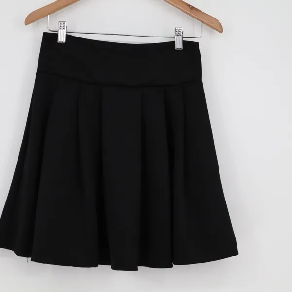 A-Line Mini Skirt Womens 28 Black Flared High Waisted Pleated‎ Casual Fashion - Image 3
