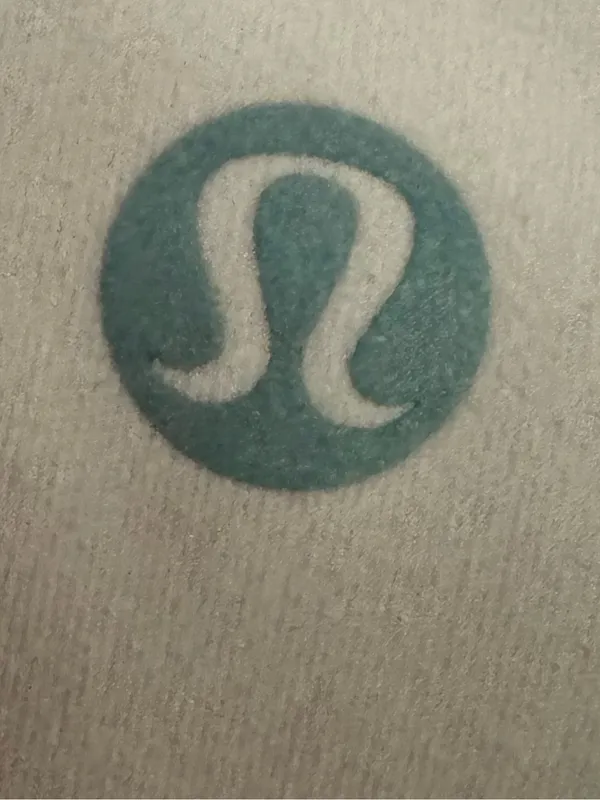 Lululemon Align Tank Top in a soft light pink shade size 8 EUC - Image 5