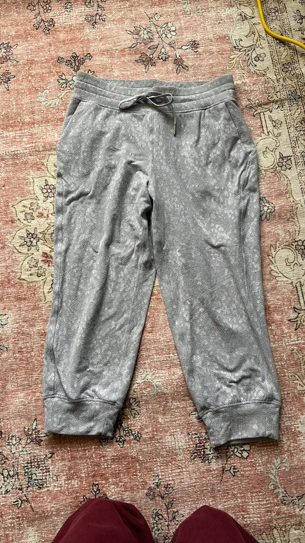 Lululemon Sweatpants Joggers - Image 4