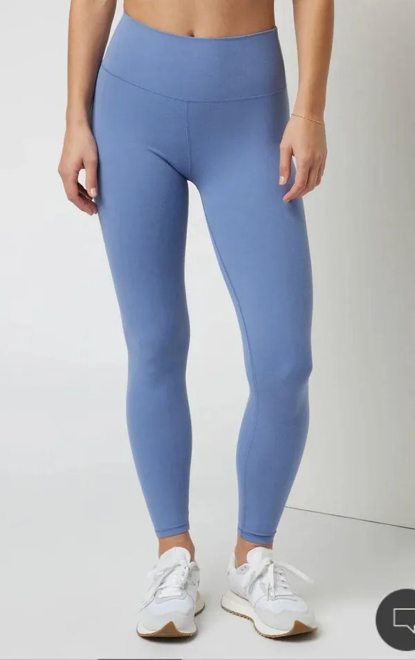 Vuori AllTheFeels Leggings- Regular Length Blue Quartz - Image 2