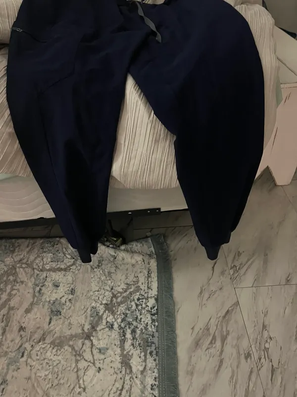 FIGS Jogger Scrub Pants - Image 3
