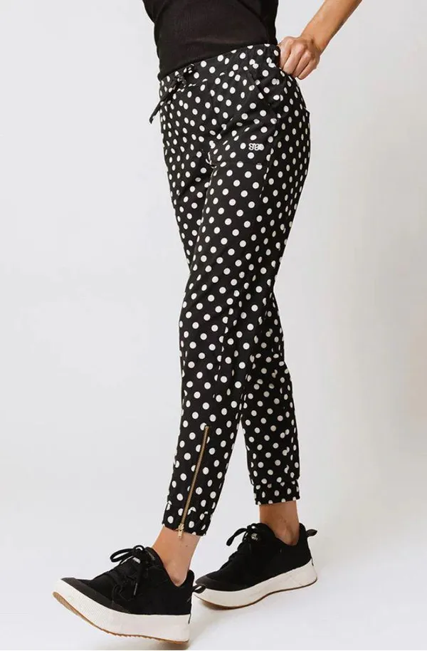 Albion Fit BLACK POLKA DOT JETSETTERS size small NWT - Image 3