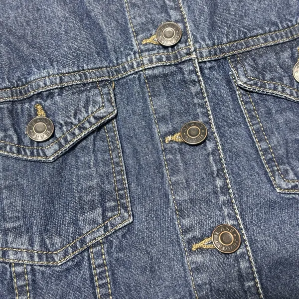 Women's Distressed Denim Raw Hem‎ Short Denim Distressed Dark Wash Vest Size Med - Image 3
